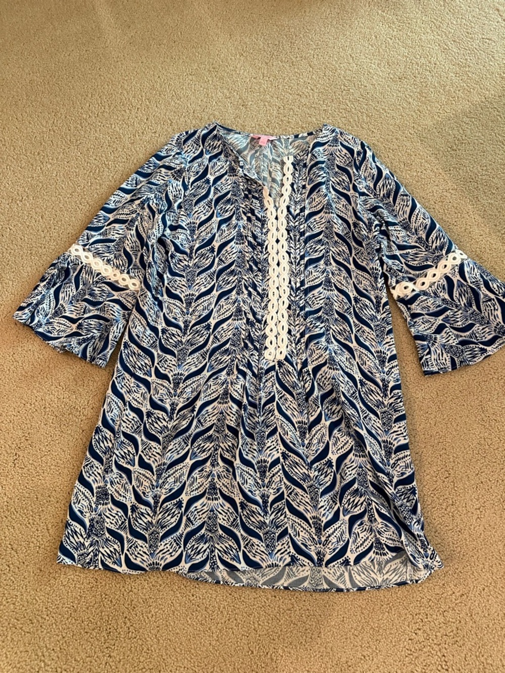 Lilly Pulitzer Blue and White Leaf-Print Dress with Lace Trim